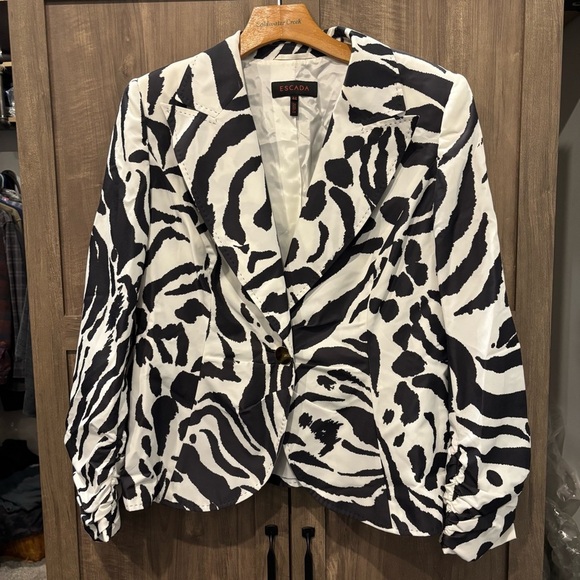 Escada Black and White Zebra Print Blazerr Jacket size 44 .. US 14 - Picture 1 of 11